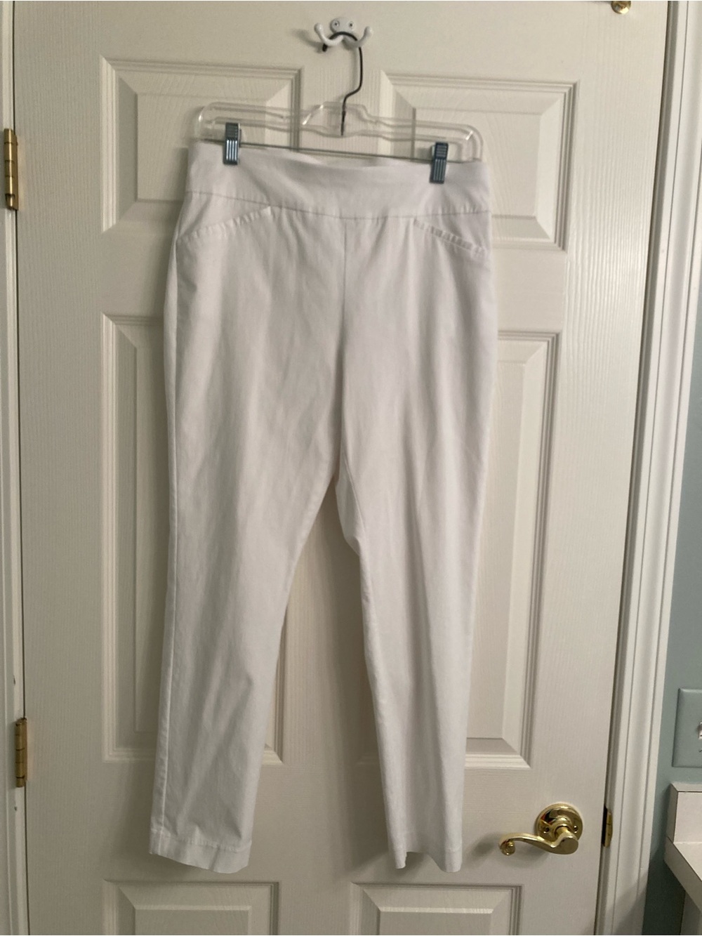 Chico's White Ankle Pants